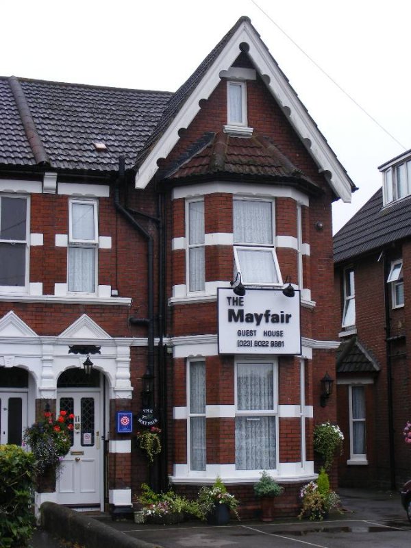 The　Mayfair Guest House