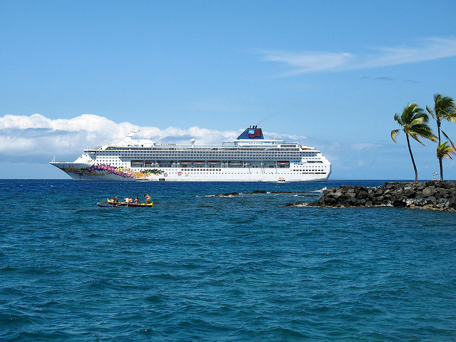ハワイクルーズ　Hawaii Cruise